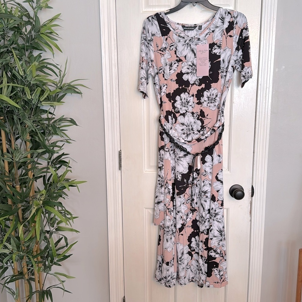 Nine leonard pink and black floral midi dress NWT M